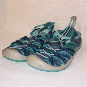 Keen Moxie Sandals (for Girls or Boys - Size 1)